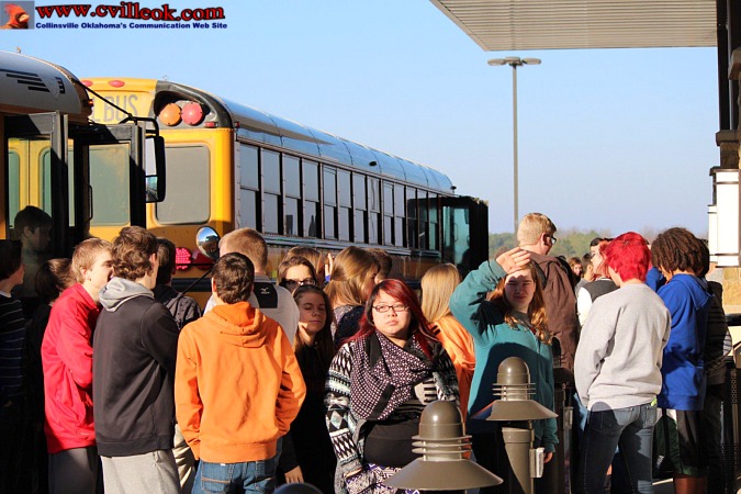 Eighth grade students tour LCC campus, News